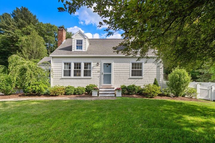 Property Photo: 54 Jarr Brook Rd MA 01746
