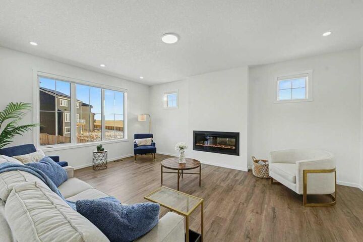 Property Photo: 3034 Southwinds Place SW AB T4B 5T9