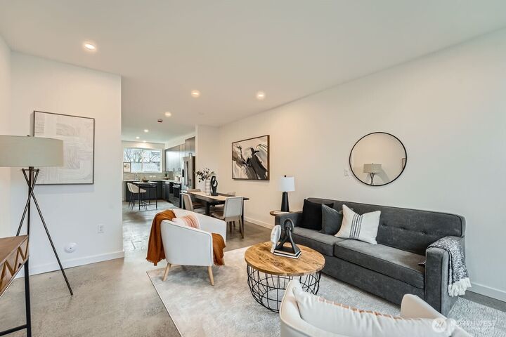 Property Photo: 6608 Carleton Avenue S B WA 98108
