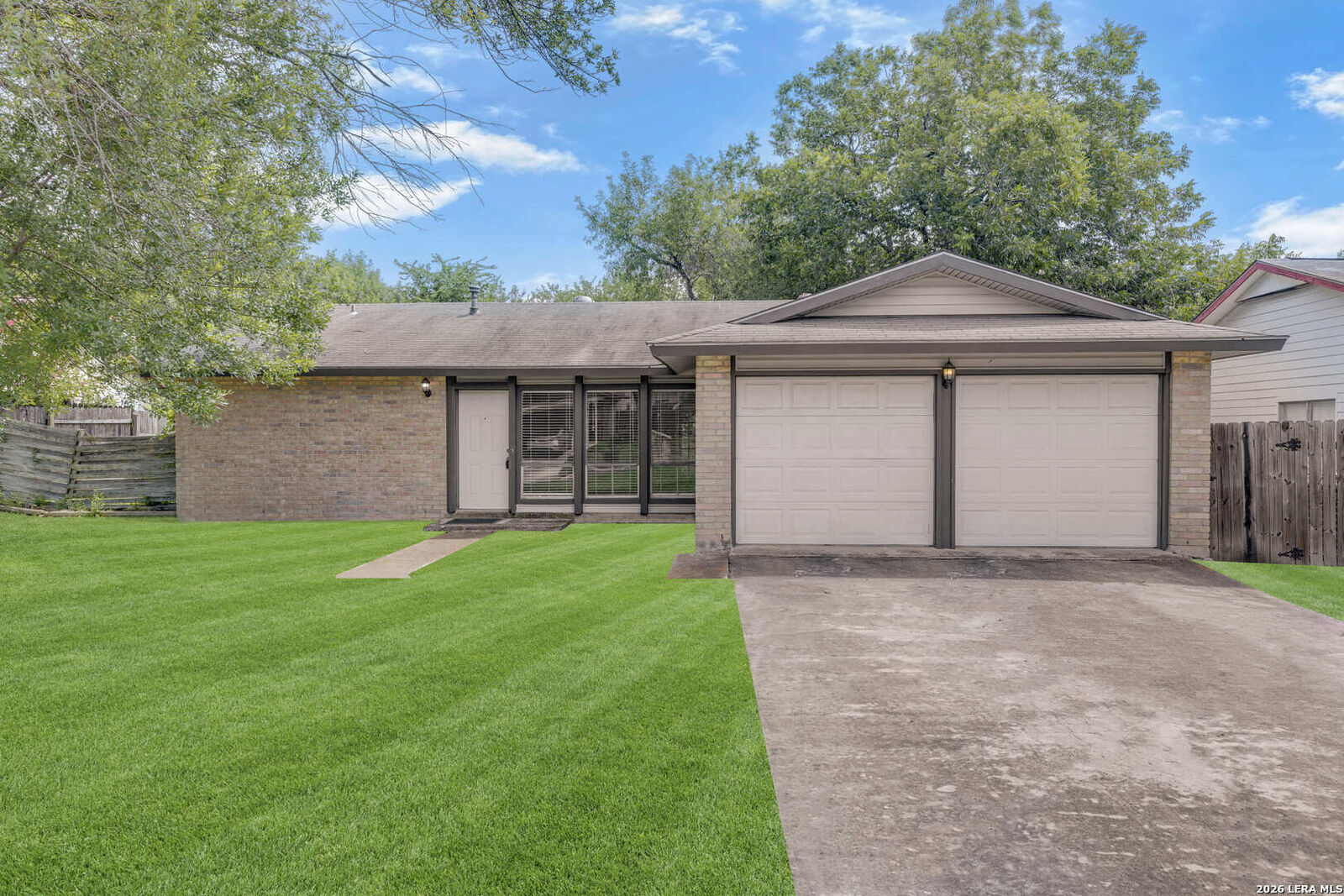 Property Photo: 12907 Waynesboro St TX 78233