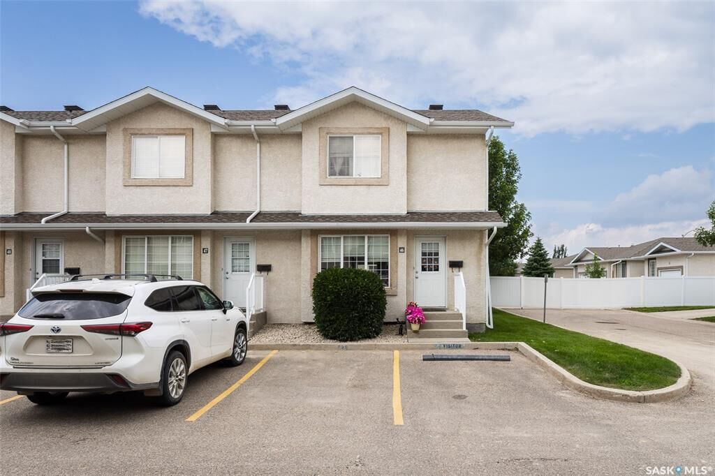 Property Photo:  2801 Windsor Park Road 46  SK S4V 0N1 
