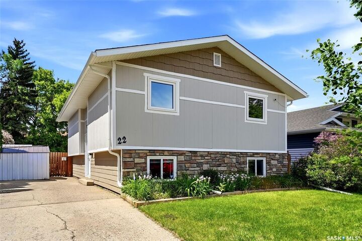 Property Photo: 22 Salemka Crescent SK S4R 7S1