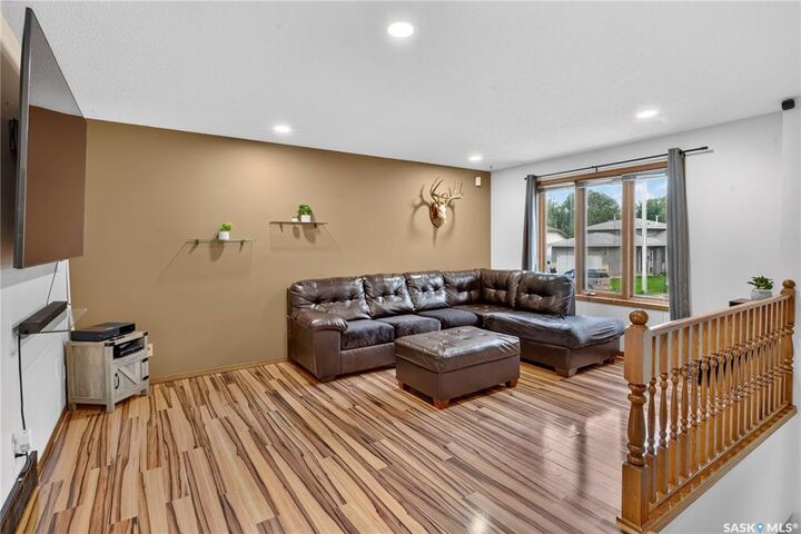 Property Photo: 417 Fehr Crescent SK S0K 2T0