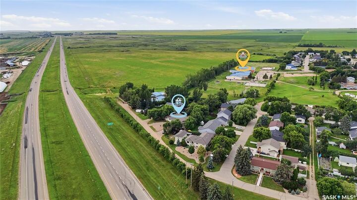 Property Photo: 306 Valleyview Boulevard SK S0H 0S0