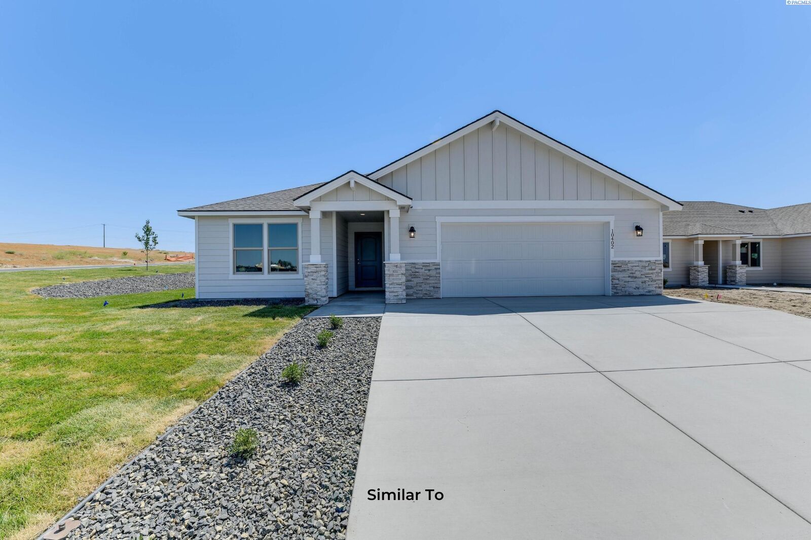 Property Photo: 716 Honeylicious St. WA 99352