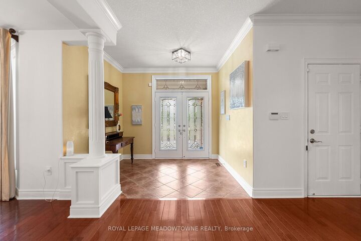 Property Photo: 17 McNutt Street ON L6Y 5L3