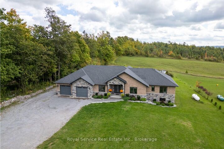 381 Sharpe Line — photo 1