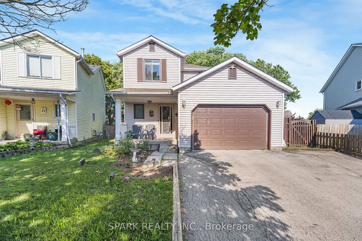 Property Photo:  23 Rannie Court  ON L2V 4X2 