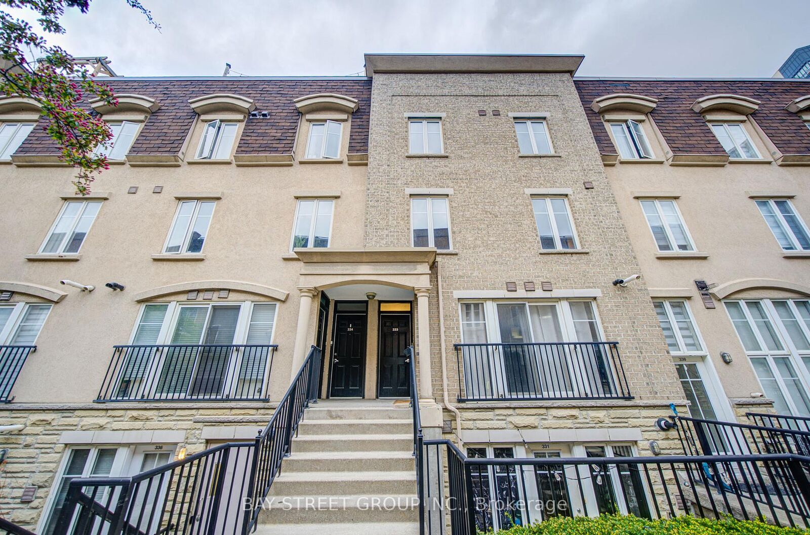 Property Photo: 30 Western Battery Road 333 ON M6K 3N9
