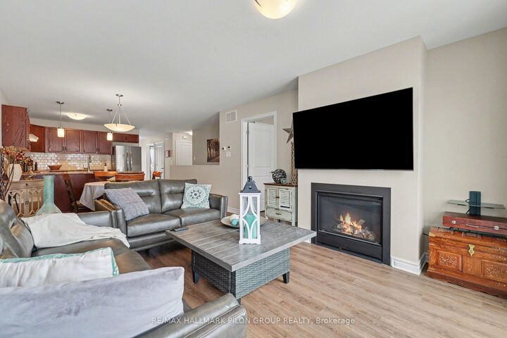 Property Photo: 4 Morgan Clouthier Way ON K7S 0H9