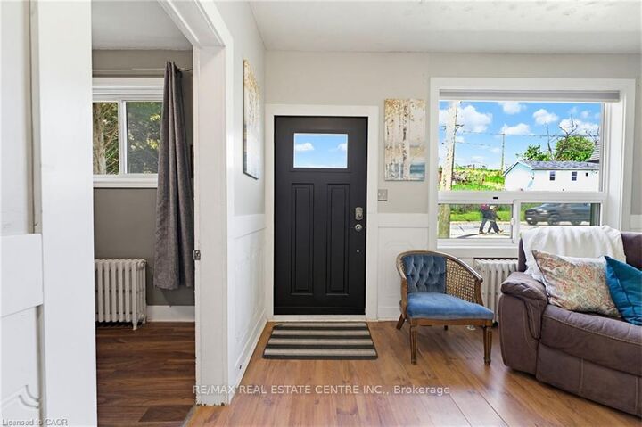 Property Photo: 25 Beverly Street ON N1R 3Z4