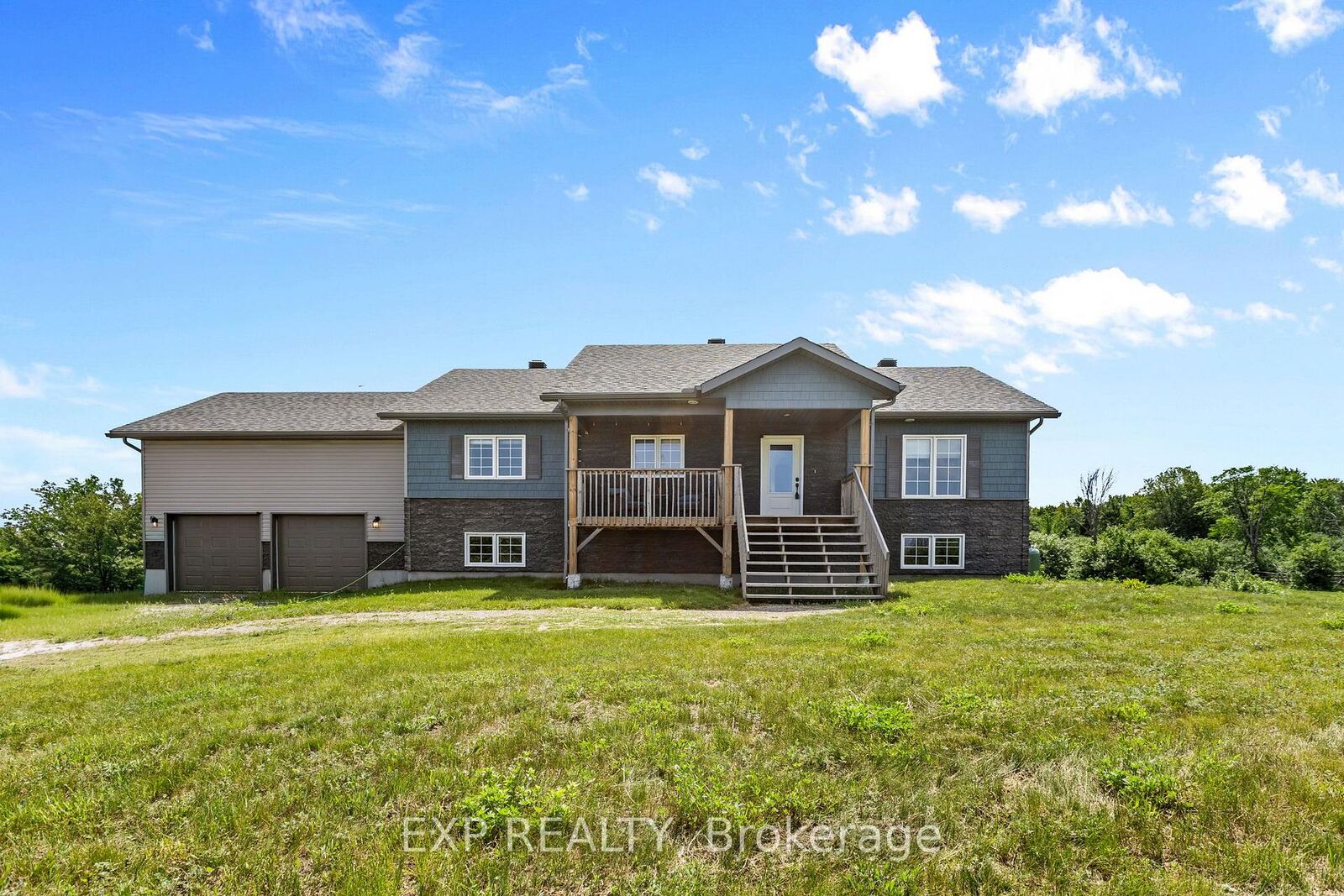 Property Photo: 4153 Roger Stevens Drive ON K7A 4S6