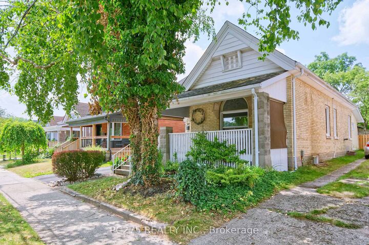 77 Elm Street — photo 1