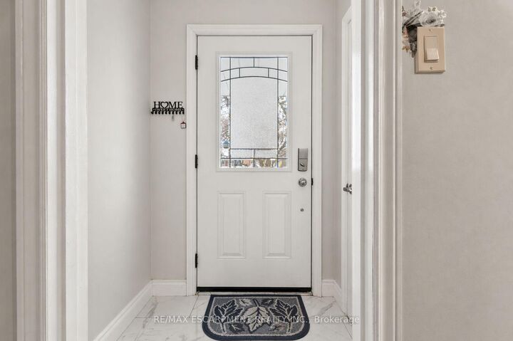 Property Photo: 557 Lake Street ON L2N 4J1