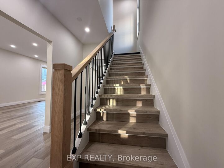 Property Photo: 122 Alice Street Upper ON N1E 2Z9