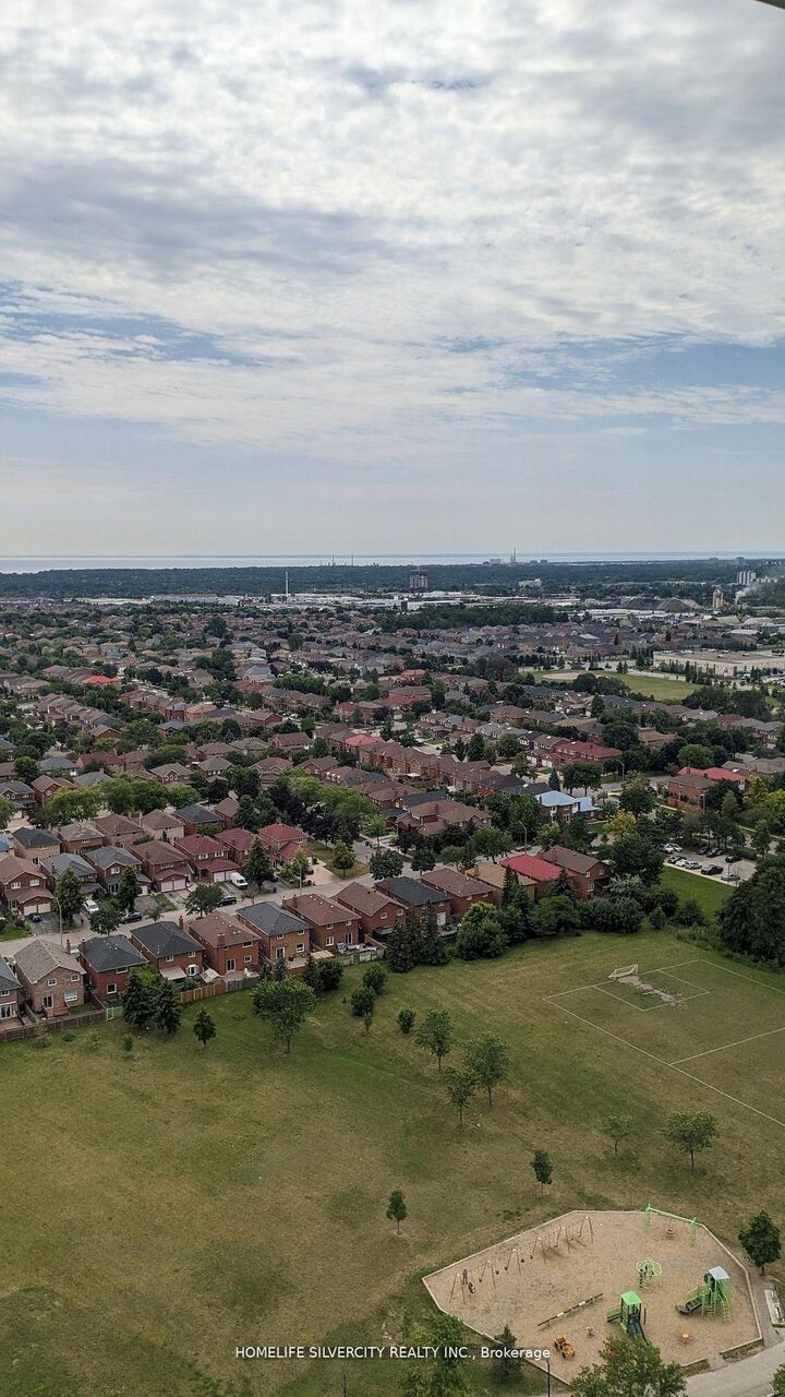 Property Photo:  3883 Quartz Road #2209  ON L5B 0M4 