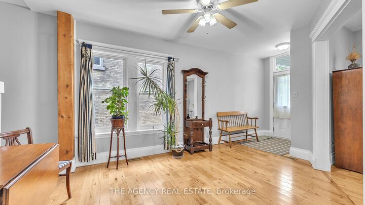 Property Photo: 73 Albion Street ON N6H 1Z1
