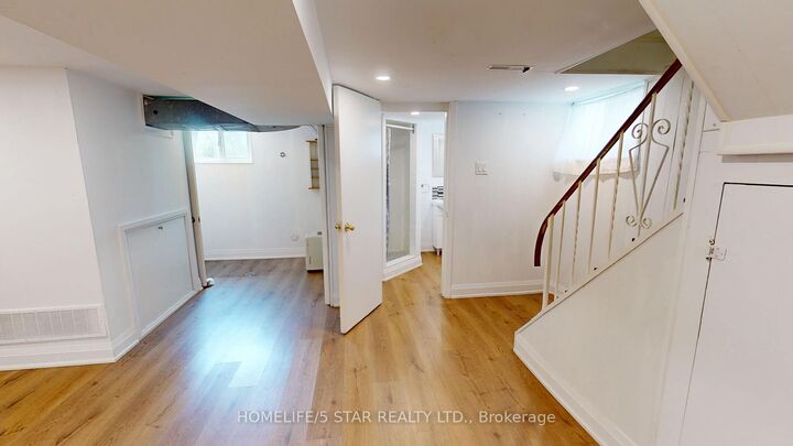 Property Photo: 275 Oakwood Avenue Bsmt Apt ON M6E 2V3