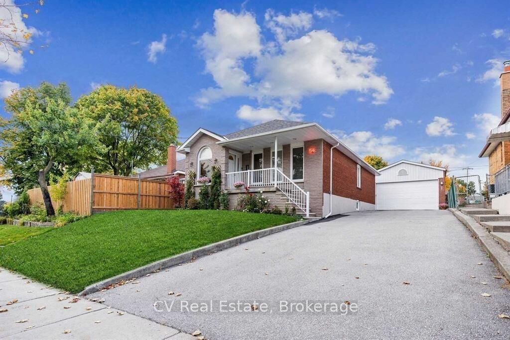 Property Photo: 54 George Anderson Drive Basement ON M6M 2Y8