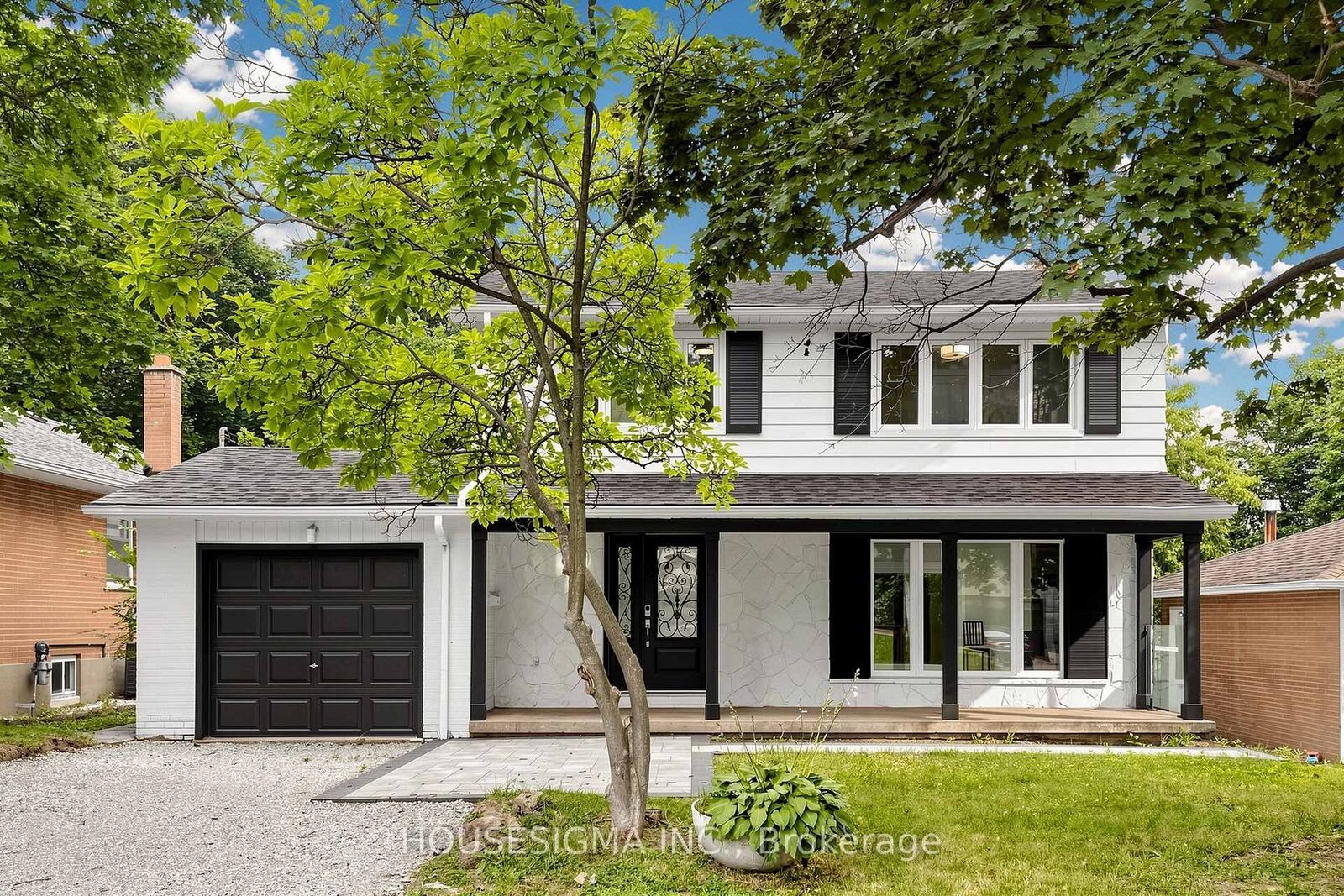 Property Photo: 126 Woodward Avenue ON L3T 1E9