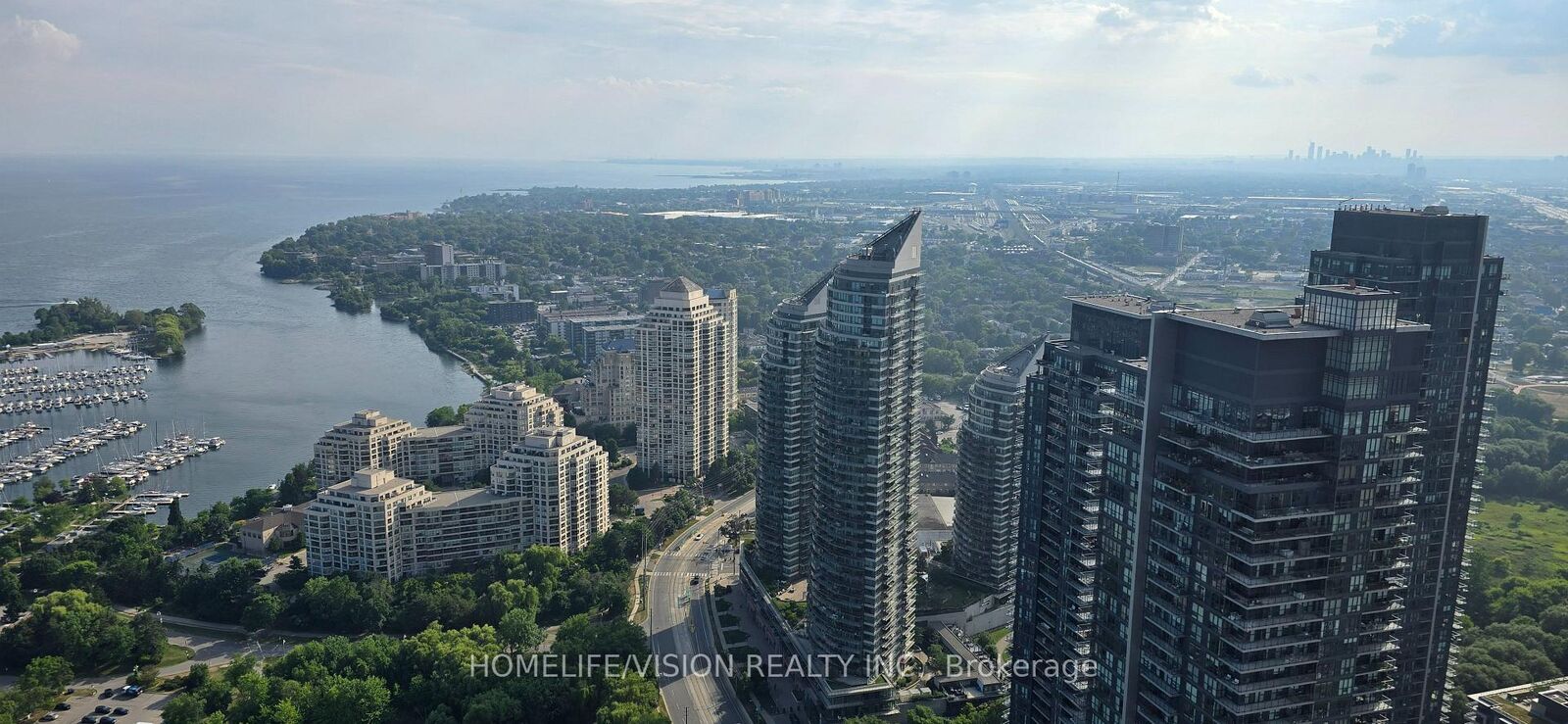 Property Photo: 30 Shore Breeze Drive 5308 ON M8V 0J1