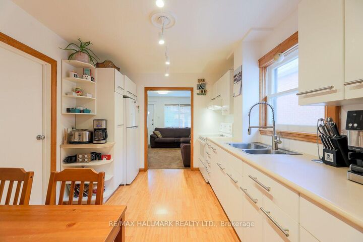 Property Photo:  58 Claremore Avenue  ON M1N 3R9 