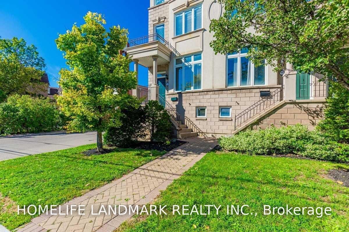 Property Photo: 66K Finch Avenue W ON M2N 2H4