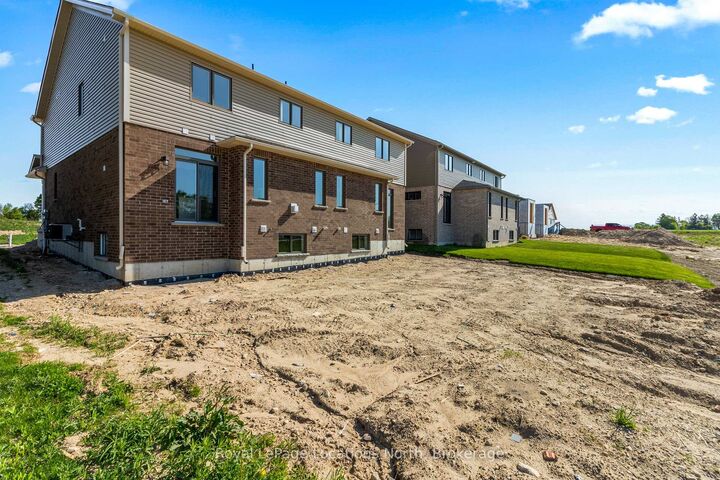 Property Photo: 261 Jackson Street ON N0G 1R0