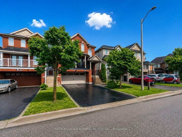 Property Photo: 43 Mainland Crescent ON L6A 3G4