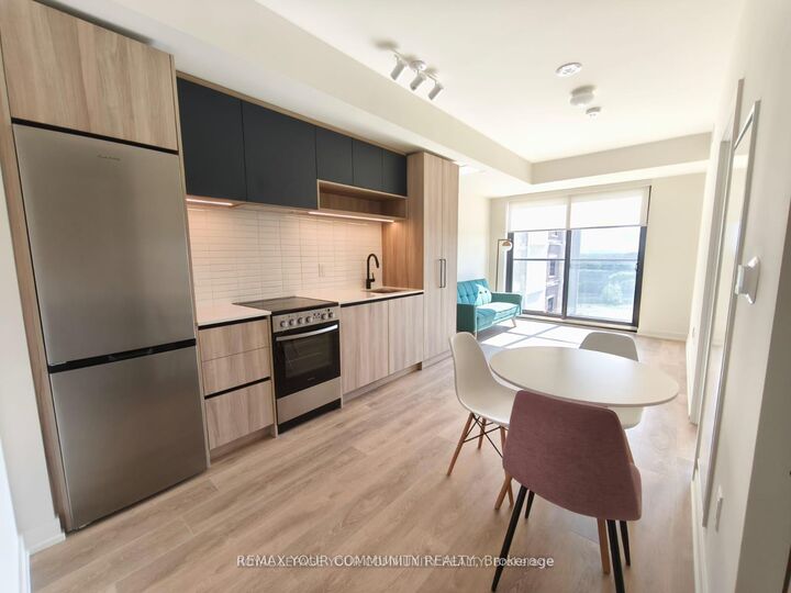 Property Photo: 181 Sterling Road 809 ON M6R 0B2