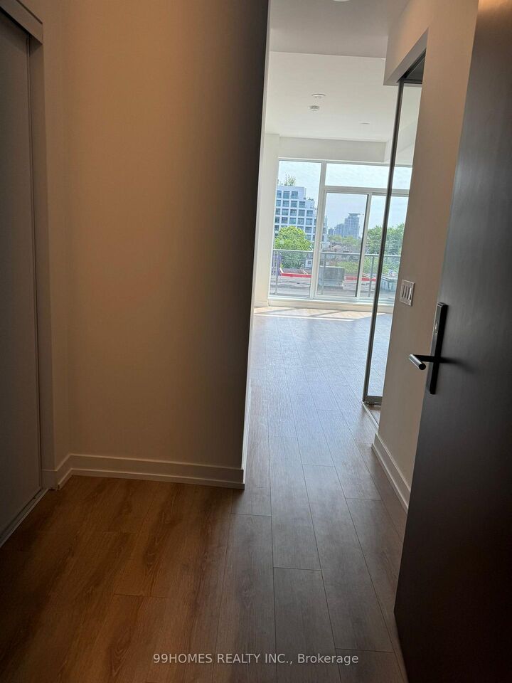Property Photo: 500 Dupont Street 315 ON M6G 0B8