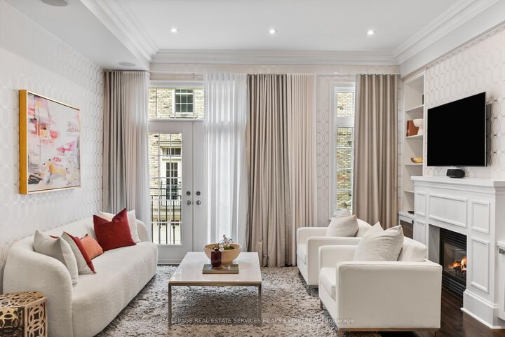208A Merton Street — photo 1