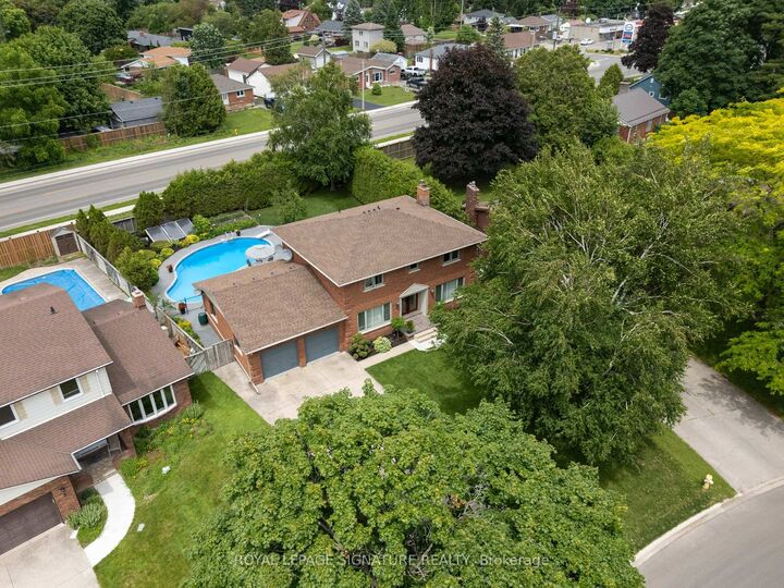7 Thomson Road — photo 1