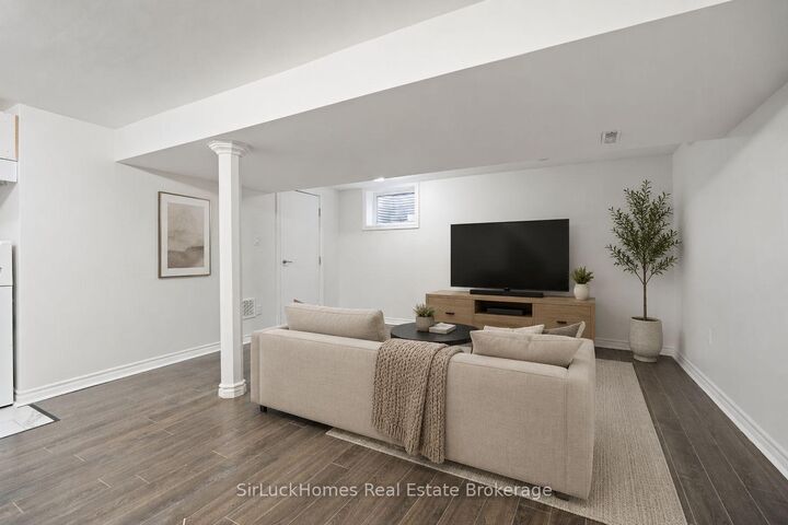 Property Photo: 90 Mountainview Road S ON L7G 4K5