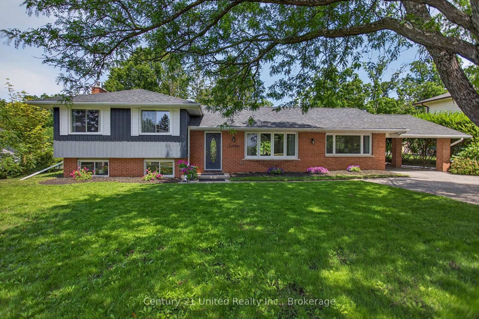 Property Photo: 12 Stewart Drive ON K0L 2H0