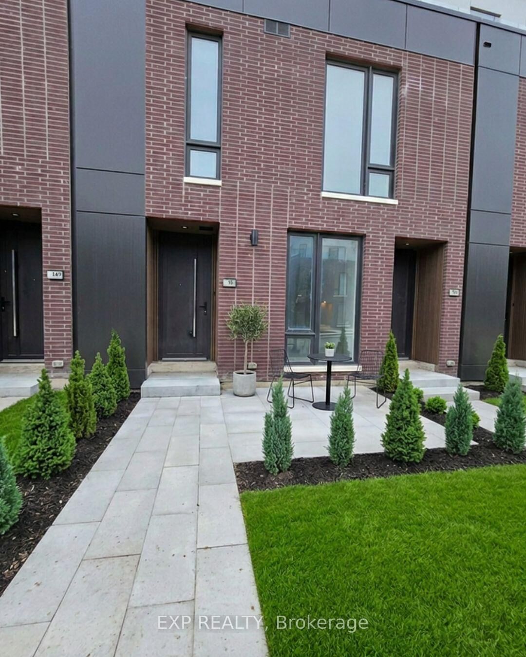 Property Photo: 151 Everett Common ON L2P 0G8
