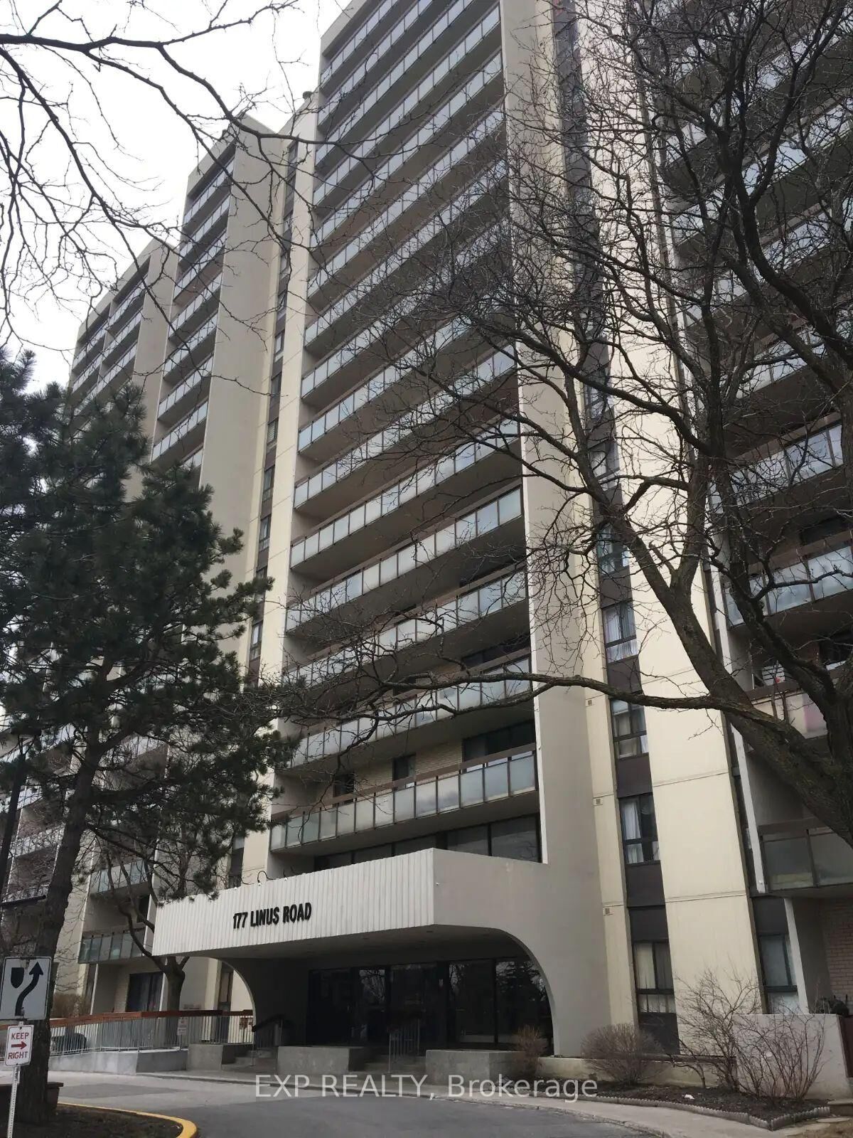 Property Photo: 177 Linus Road 1112 ON M2J 4S5