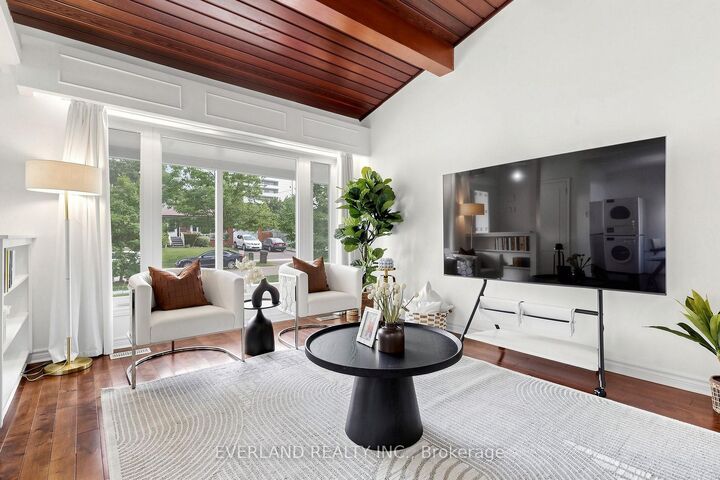 Property Photo: 38 Six Nations Avenue ON M1H 1R5