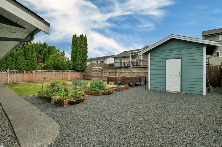 Property Photo: 428 Raza Pl BC V9W 6T3