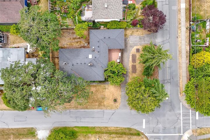 Property Photo: 3830 Palo Alto St BC V8P 4S3