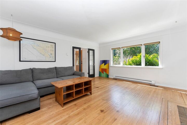 Property Photo: 1514 Shorncliffe Rd BC V8P 2T4