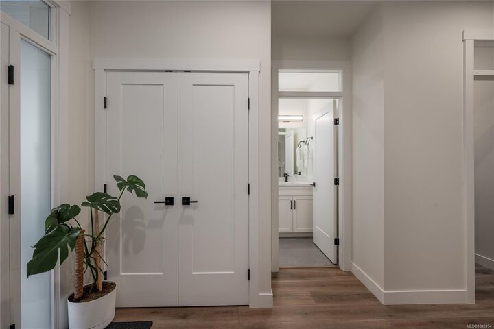 Property Photo: 940 Craig Rd BC V9G 2C4