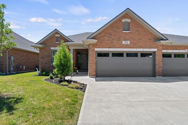 252 Serena — photo 1