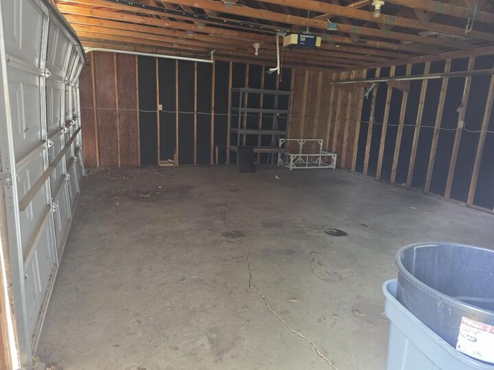 Property Photo: 611 N Congress Street SD 57401