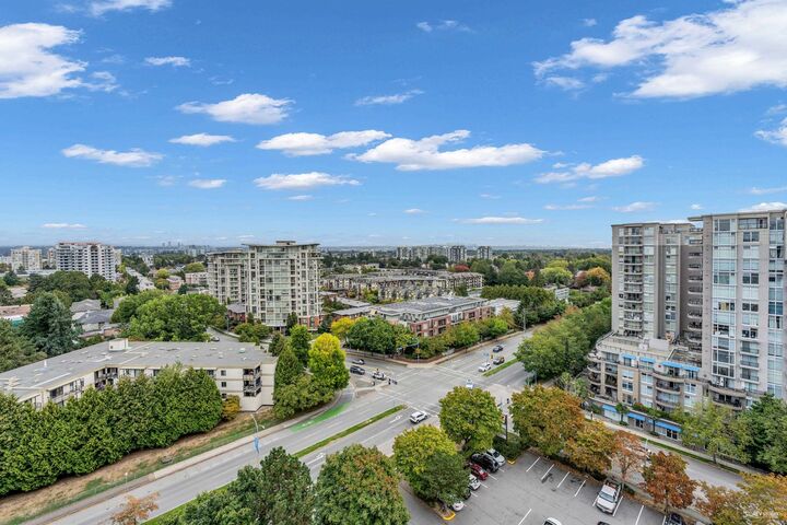 8288 Granville Avenue 1802 — photo 1