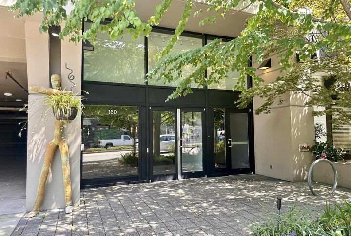 Property Photo: 160 W 3rd Street 503 BC V7M 0A9