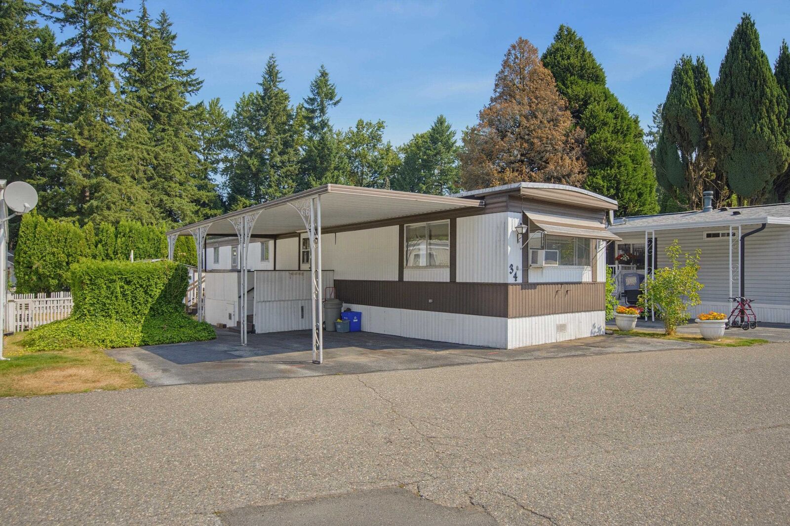 Property Photo: 9080 198 Street 34 BC V1M 3A8