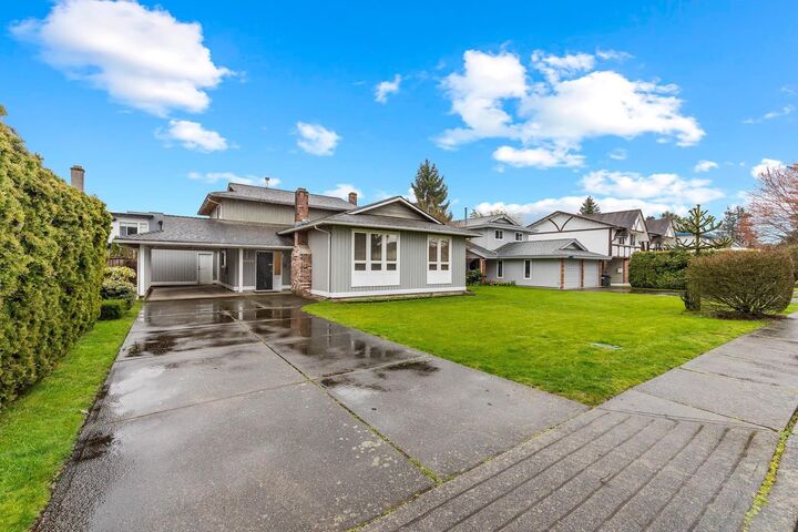 10760 Seamount Road — photo 1