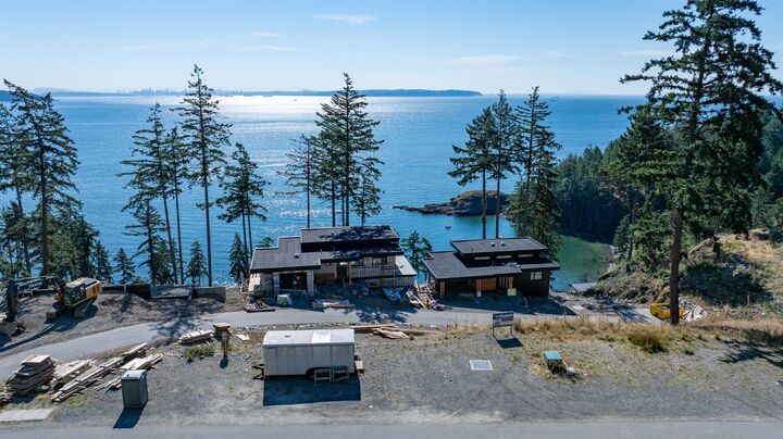 Property Photo: 785 Seymour Bay Drive BC V0N 1G2