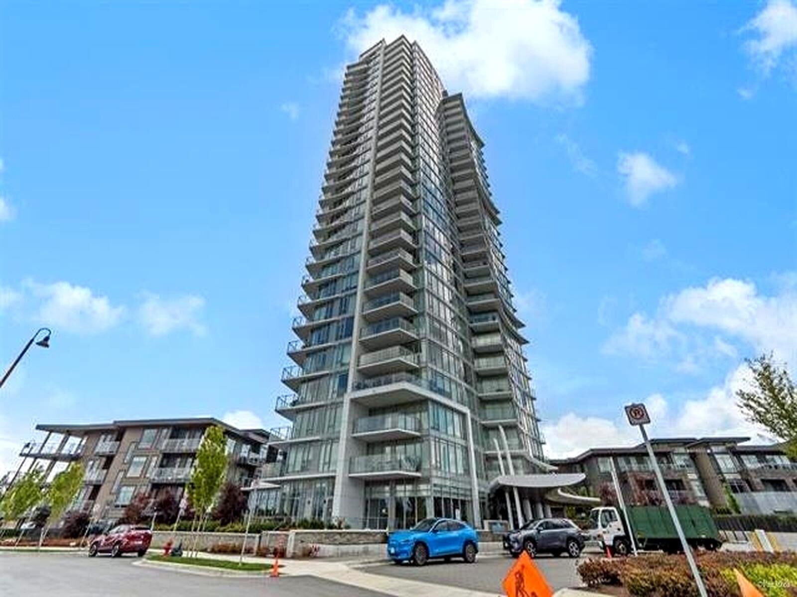 Property Photo: 7769 Park Crescent 1106 BC V3N 0J7